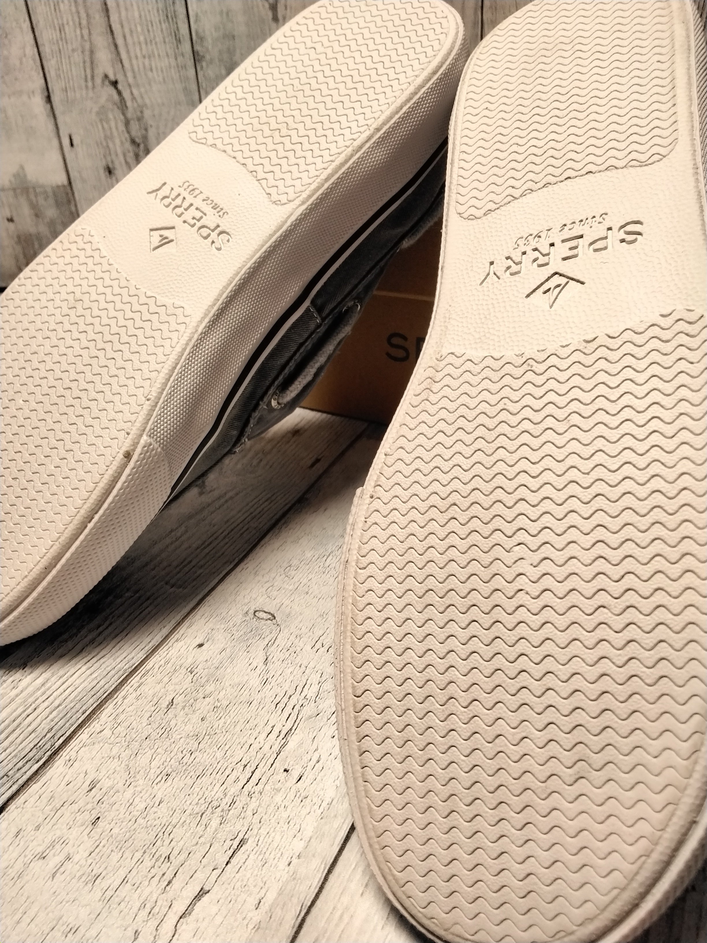 Sperry Men's Bahama II Sneaker, Smoked Pearl, Sz 9 *ONLY TRIED ON* (7781821448430)